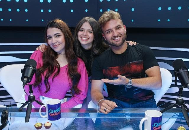 Vivi Lucas, Nicholas Torres e Ana Zimerman no Queijo com Goiabada