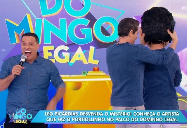 Celso Portiolli tira a máscara e revela quem é o Celsinho ao vivo