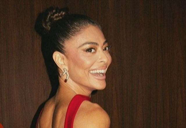 Juliana Paes fica presa em engarrafamento de barcos; entenda